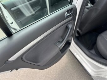 Golf 6 1.6tdi, servisní knížka, dovoz Rakousko. - 6