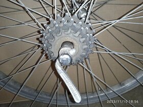 Eska, Liberta, Premiér, Favorit - 6