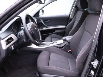 BMW 3 Series, BMW 320d Touring 2012-Serviced 149 000 Kč - 6