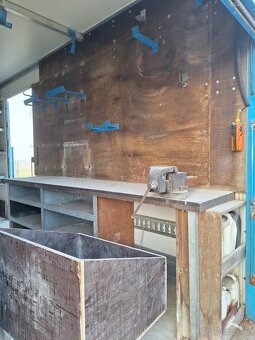 Skříň - buňka - sklad - garáž 4,5 - 6