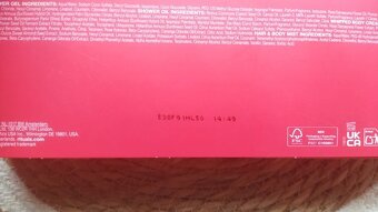 Nová sada od Rituals set small červená - 6