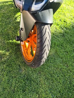 KTM 125 RC - 6
