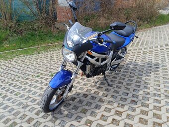 Motorka Suzuki SV650 - 6