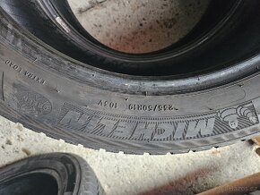 Zimni pneu 235/50R19 Michelin - 6