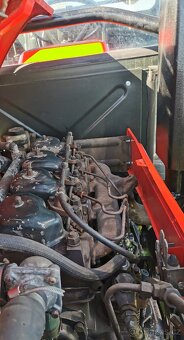 ZETOR 7245 S ČELNÍM NAKLADAČEM QUICKE 520 - 6