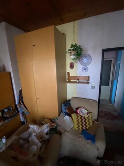 Prodám soubor nábytku - 6