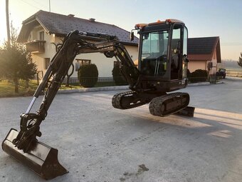 Pásový minibagr VOLVO EC27C - 6