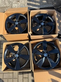ORIGINÁL Alu Škoda Camelot R17, 5x100 - TOP STAV - 6