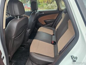 OPEL ASTRA EXLUSIVE DESIGN 1.4 BENZÍN,R.V.2014 - 6