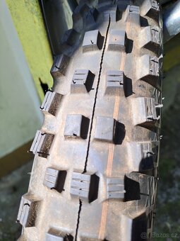 Pláště - 6