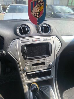 Ford Mondeo - 6