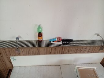 sestava ložnice skříň, žvýkací tabáky el.cig. - 6