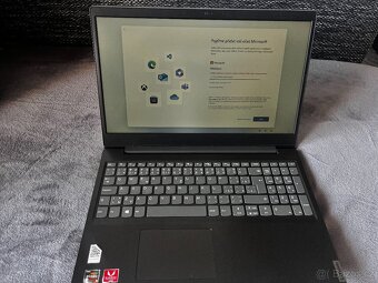 Lenovo IdeaPad S145 – Ryzen 5 3500U / 12 GB RAM - 6