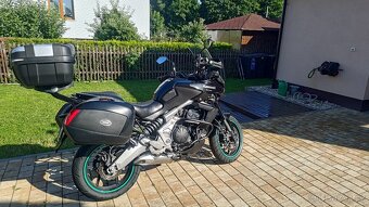 Prodám Kawasaki Versys 650, r.v. 2010 - 6