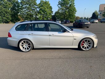 BMW e91 330xd - 6