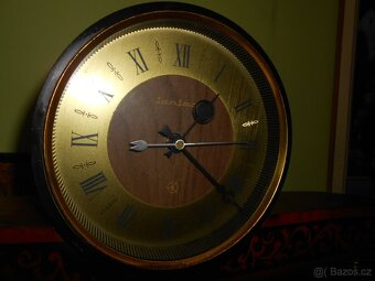 Staré hodiny JANTAR - funkční - známky stáří - foto - 6