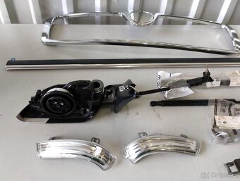 ND Škoda Pouzdro zrcátka + Lišta masky atd. - 6