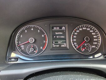 Volkswagen Touran - 6