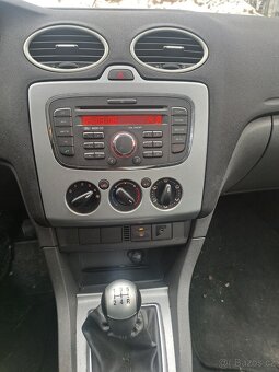 Ford Focus 1.8 tdci 85 kw combi - 6