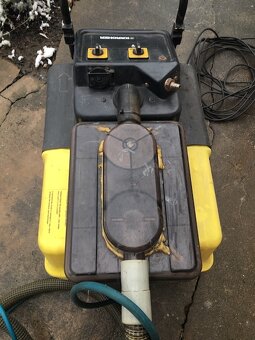 Průmyslový čistič Karcher - 6