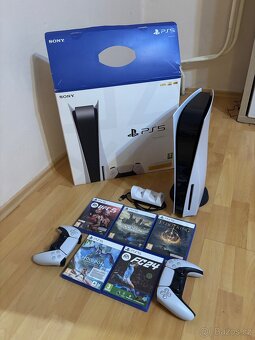 PS5 s mechanikou + hry a ovladače - 6