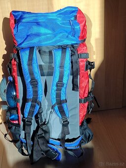 Batoh pre horolezcov, cestovateľov a turistov. - 6
