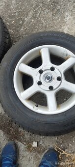 Alu kola Ssangyong Rodius - 6