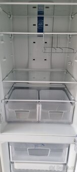Lednice s mrazákem INDESIT - NO FROST, kombinovaná, - 6