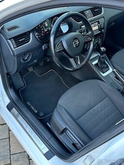 Škoda Octavia 3 2.0tdi 110kW původ ČR, serviska - 6