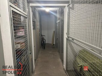 Pronájem, byty/3+kk, 63 m2, nám. V. Řezáče 647/14, 36001 Kar - 6