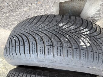 4ks zimní pneu 195/65/15 Dunlop Allseason2 vzorek 7mm - 6