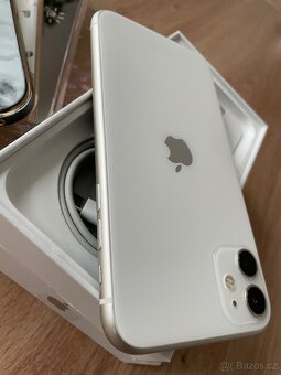 iPhone 11 64GB white - 6