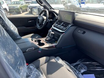 Toyota Land Cruiser 300 VXR, 3,5l twin turbo, EU specifikace - 6