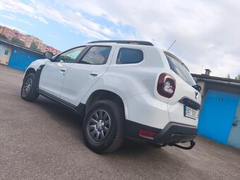 Dacia Duster 1.5 DCi 4x4,ČR,DPH,kamera,1.maj,tažné - 6