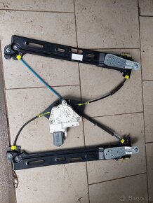 VW Sharan 7N 2010-- , díly PP a PZ dveří - 6