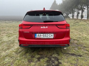 Kia Ceed SW 1.5 T-GDI - 6