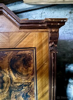 Starožitné skříně - 6