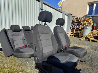 Sedačky Passat B7 - sedan - 6