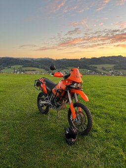 Ktm 640 adventure lc4 - 6