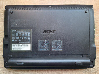 Netbook Acer Aspire One D255 - 6