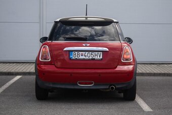 Mini Cooper 1.6 88kW (2007) - 6