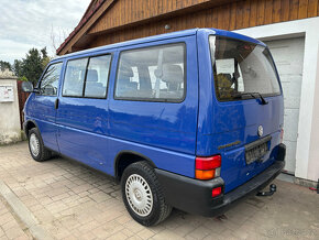 VW T4 2,5Tdi 75kW Caravelle 8 míst, pěkná výbava - 6