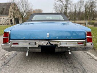 1970 Oldsmobile Delta 88 Convertible - 6