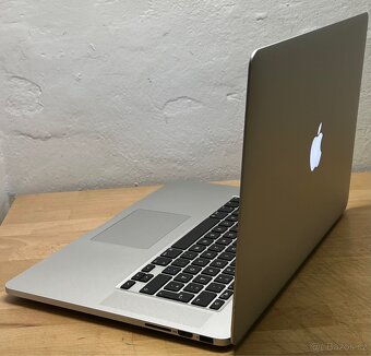 MacBook Pro 15" 2015 /16GB RAM/Intel i7/256GB SSD/ Záruka - 6
