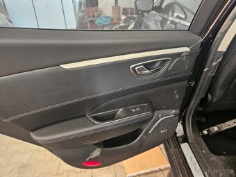 Renaulat Talisman - 6