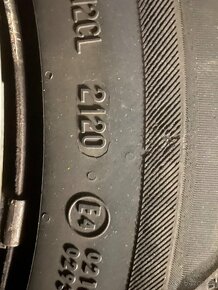 ZIMNÍ PNEUMATIKY 215/70R16 - 6