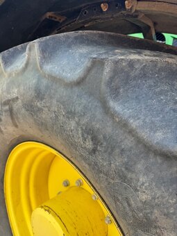 John Deere 6230R - 6