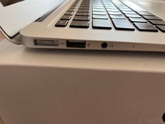 Apple MacBook Air 13” model A1466 (EMC 2925) 2015 - 6