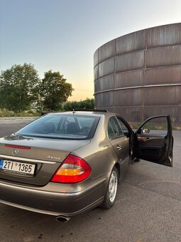 MERCEDES BENZ W211 E320cdi - 6