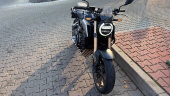HONDA CB650R – 05/2019 – 1. MAJITEL – TOP STAV, serviska - 6